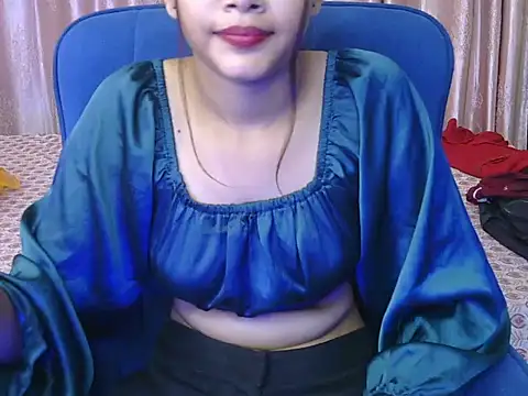 yours-angell online show from 10.10.25