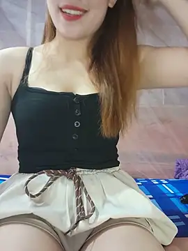 Snapshot of LylyCii6969 chatting on 06.02.26 LylyCii6969 online show from 06.02.26