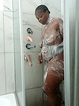 Bigboobsbooty online show from 02.26.26