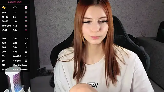 kitti sweett online show from 01.07.26