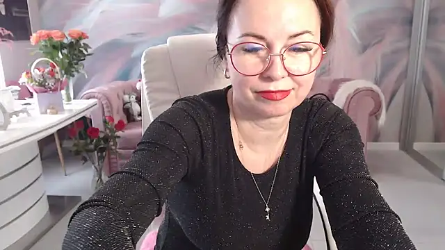 Arisa5000 online show from 02.21.25