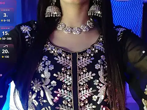 Snapshot of Roiseeee chatting on 03.21.26 Roiseeee online show from 03.21.26