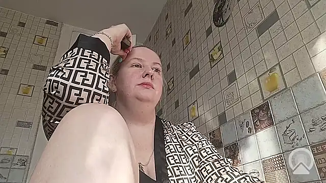 Snapshot of Melorini chatting on 02.20.26 Melorini online show from 02.20.26