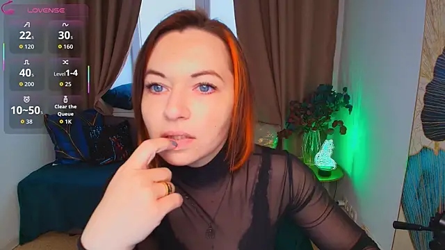 Serena Foxxx online show from 05.13.26