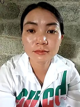 Snapshot of kun-love chatting on 10.10.25 kun-love online show from 10.10.25