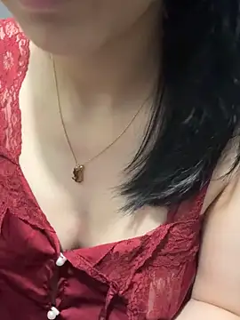 Snapshot of Beyeuuu chatting on 02.26.26 Beyeuuu online show from 02.26.26