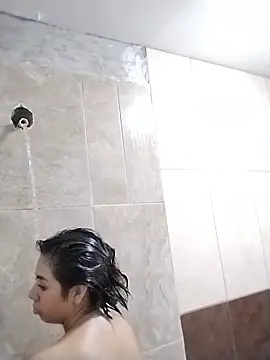 Lollysmile26 online show from 12.15.25