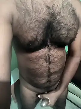 Snapshot of Bull_For_Cuckold_Realmeet chatting on 12.14.25 Bull For Cuckold Realmeet online show from 12.14.25