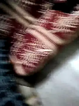 Snapshot of Bull_For_Cuckold_Realmeet chatting on 12.22.25 Bull For Cuckold Realmeet online show from 12.22.25