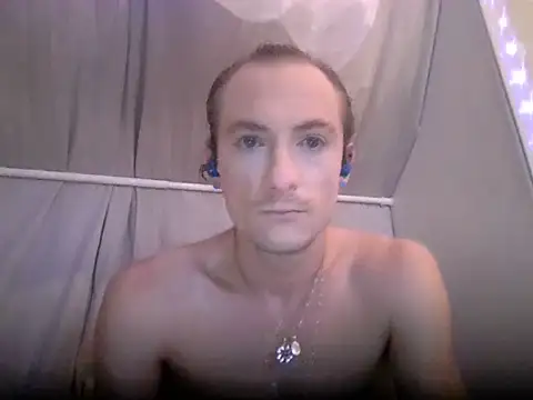 Snapshot of Dubbsssss chatting on 07.29.26 Dubbsssss online show from 07.29.26