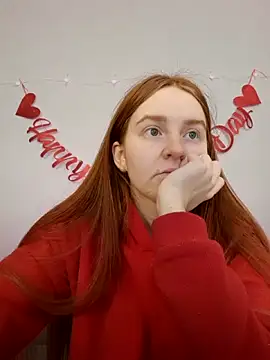 Evarey  online show from 02.06.26