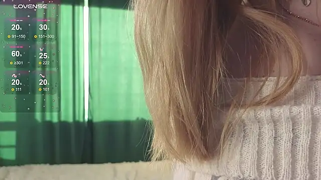  LucyStars  online show from 04.04.26