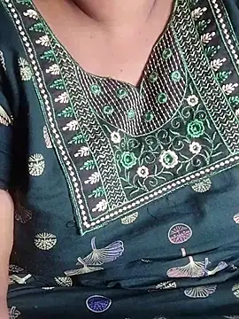 Snapshot of jwala-telugu9 chatting on 05.18.26 jwala-telugu9 online show from 05.18.26