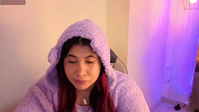 Snapshot of Addyy_02 chatting on 11.29.25 Addyy 02 online show from 11.29.25