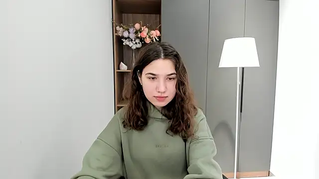 AmmieGerber online show from 10.08.25