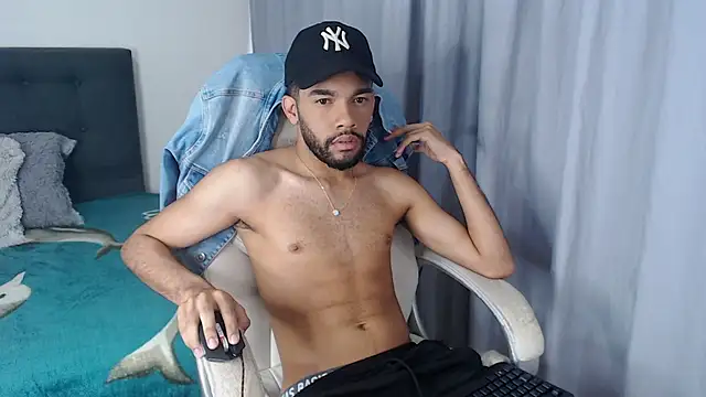 andresnoir  online show from 10.12.25