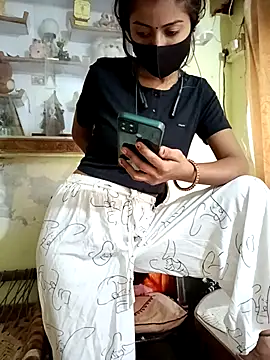 Snapshot of Payal_G chatting on 10.17.25 Payal G online show from 10.17.25