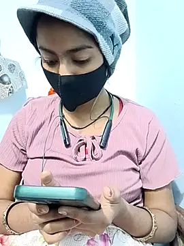 Snapshot of Payal_G chatting on 11.13.25 Payal G online show from 11.13.25