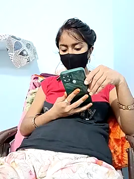 Snapshot of Payal_G chatting on 11.18.25 Payal G online show from 11.18.25