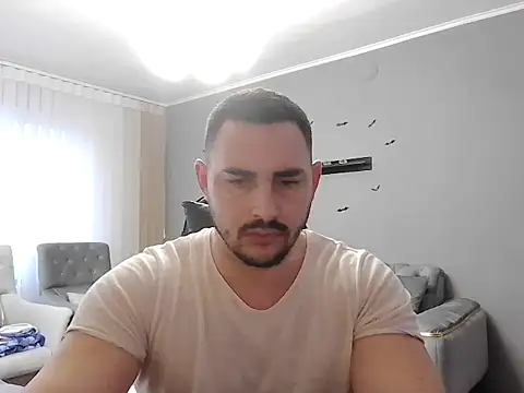 Snapshot of mastermute chatting on 11.23.25 mastermute online show from 11.23.25