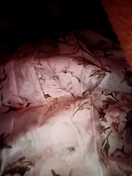 Snapshot of Hornyme18 chatting on 11.28.25 Hornyme18 online show from 11.28.25