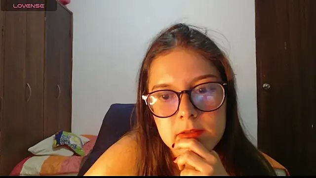 CarlaLorez online show from 07.14.26