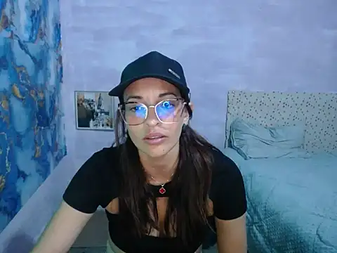 Snapshot of cerecita_anna chatting on 02.25.26 cerecita anna online show from 02.25.26