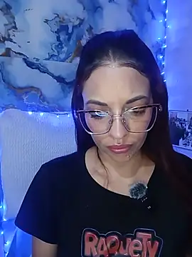 Snapshot of cerecita_anna chatting on 06.27.26 cerecita anna online show from 06.27.26