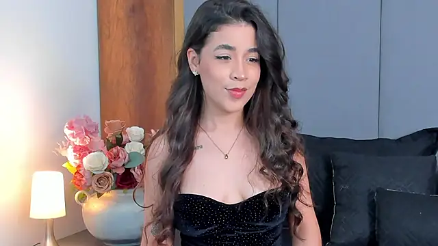 Snapshot of AryBlair chatting on 10.11.25 AryBlair online show from 10.11.25