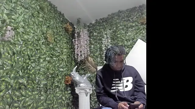 REDBRYAN EBANO online show from 10.11.25