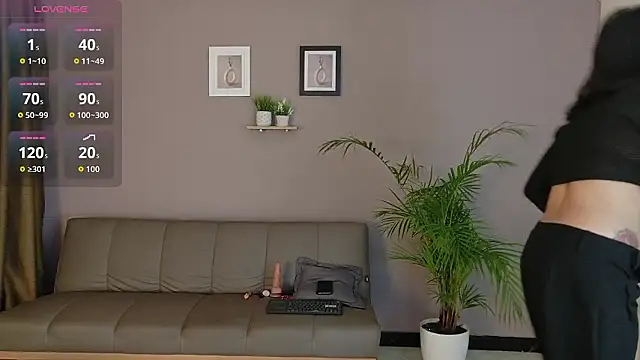 ZahraMilf online show from 01.13.26