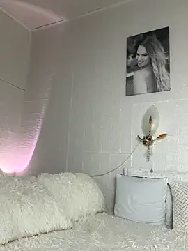 MIRAA LUV online show from 11.10.25