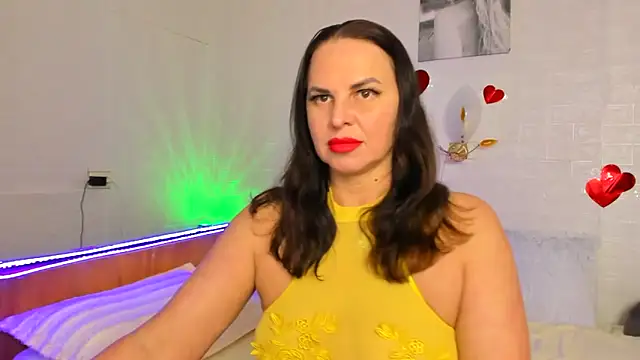 Snapshot of MIRAA_LUV chatting on 04.23.26 MIRAA LUV online show from 04.23.26