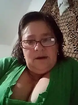 Snapshot of MilaCold5443 chatting on 02.04.26 MilaCold5443 online show from 02.04.26