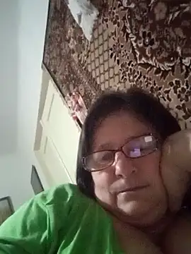 Snapshot of MilaCold5443 chatting on 02.17.26 MilaCold5443 online show from 02.17.26