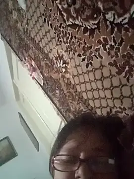 Snapshot of MilaCold5443 chatting on 02.23.26 MilaCold5443 online show from 02.23.26