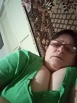 Snapshot of MilaCold5443 chatting on 03.01.26 MilaCold5443 online show from 03.01.26