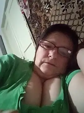 Snapshot of MilaCold5443 chatting on 03.02.26 MilaCold5443 online show from 03.02.26