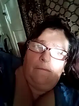 Snapshot of MilaCold5443 chatting on 03.06.26 MilaCold5443 online show from 03.06.26