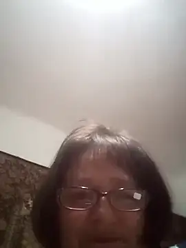 Snapshot of MilaCold5443 chatting on 03.21.26 MilaCold5443 online show from 03.21.26