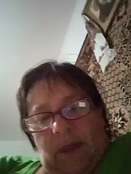 Snapshot of MilaCold5443 chatting on 03.25.26 MilaCold5443 online show from 03.25.26