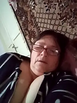 Snapshot of MilaCold5443 chatting on 04.06.26 MilaCold5443 online show from 04.06.26