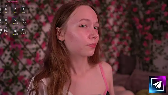 Petite Polly online show from 11.30.25