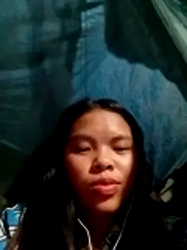 Snapshot of hello-cute chatting on 10.30.25 hello-cute online show from 10.30.25