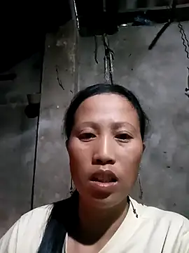 Snapshot of jerry-xx chatting on 11.17.25 jerry-xx online show from 11.17.25