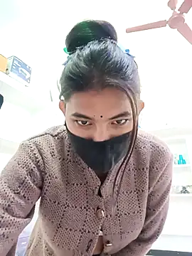 Hot radhaji online show from 12.17.25