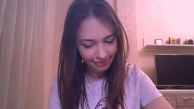 CeyaLier online show from 11.28.25