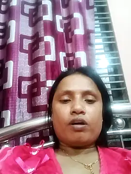 Snapshot of Megla879 chatting on 10.14.25 Megla879 online show from 10.14.25