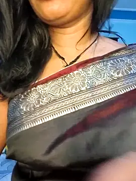 Janu-hasena online show from 04.14.26