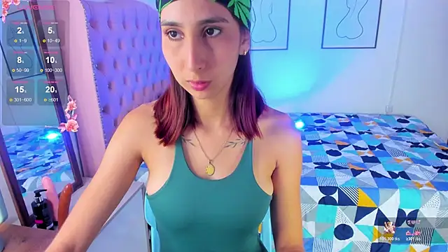 Laaura-Velez online show from 04.23.26